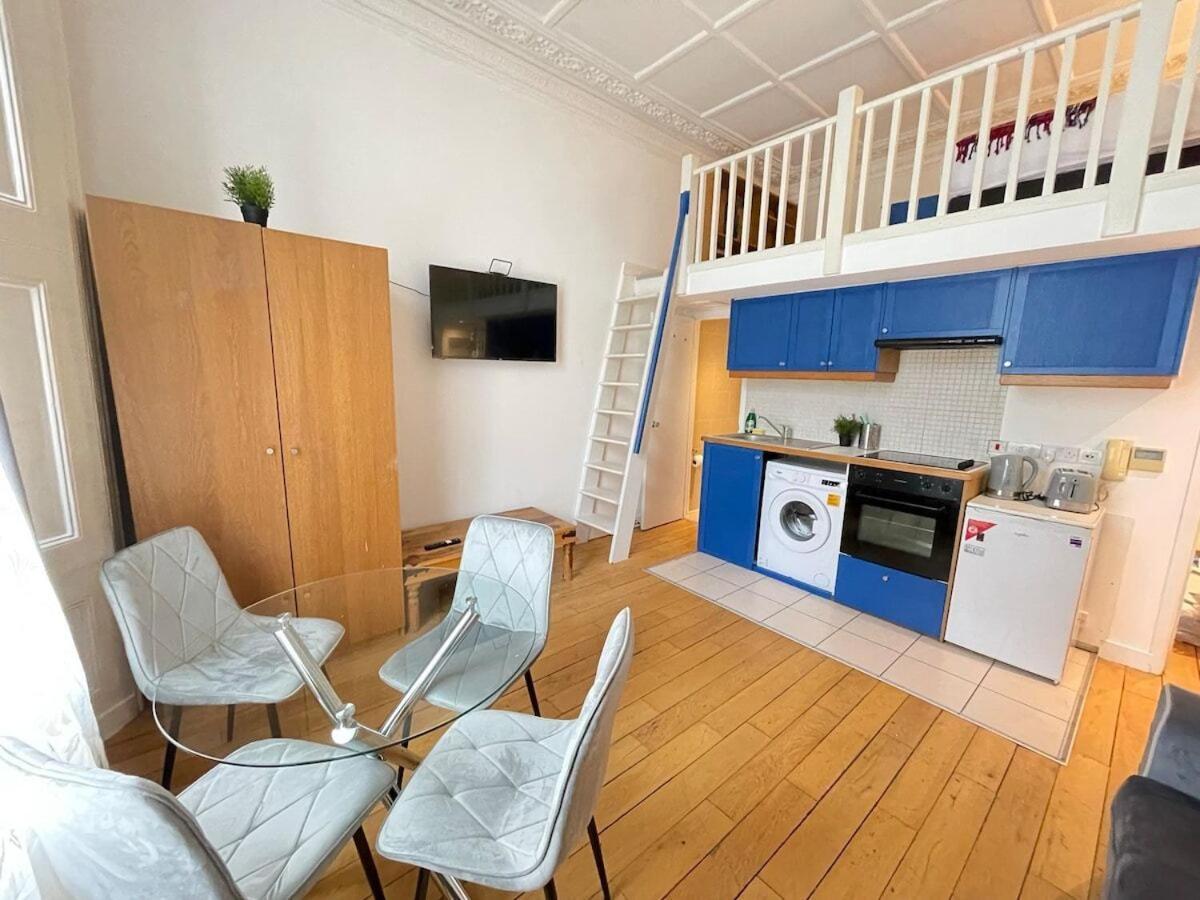 Portobello Road Artistic Studios 'Budget' Londra Cameră foto