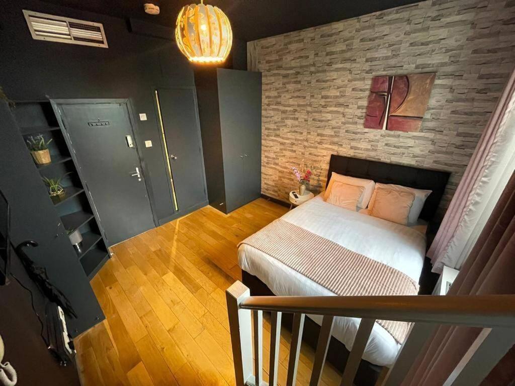 Portobello Road Artistic Studios 'Budget' Londra Cameră foto