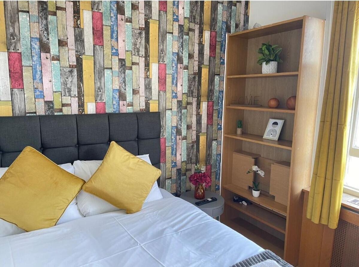 Portobello Road Artistic Studios 'Budget' Londra Cameră foto